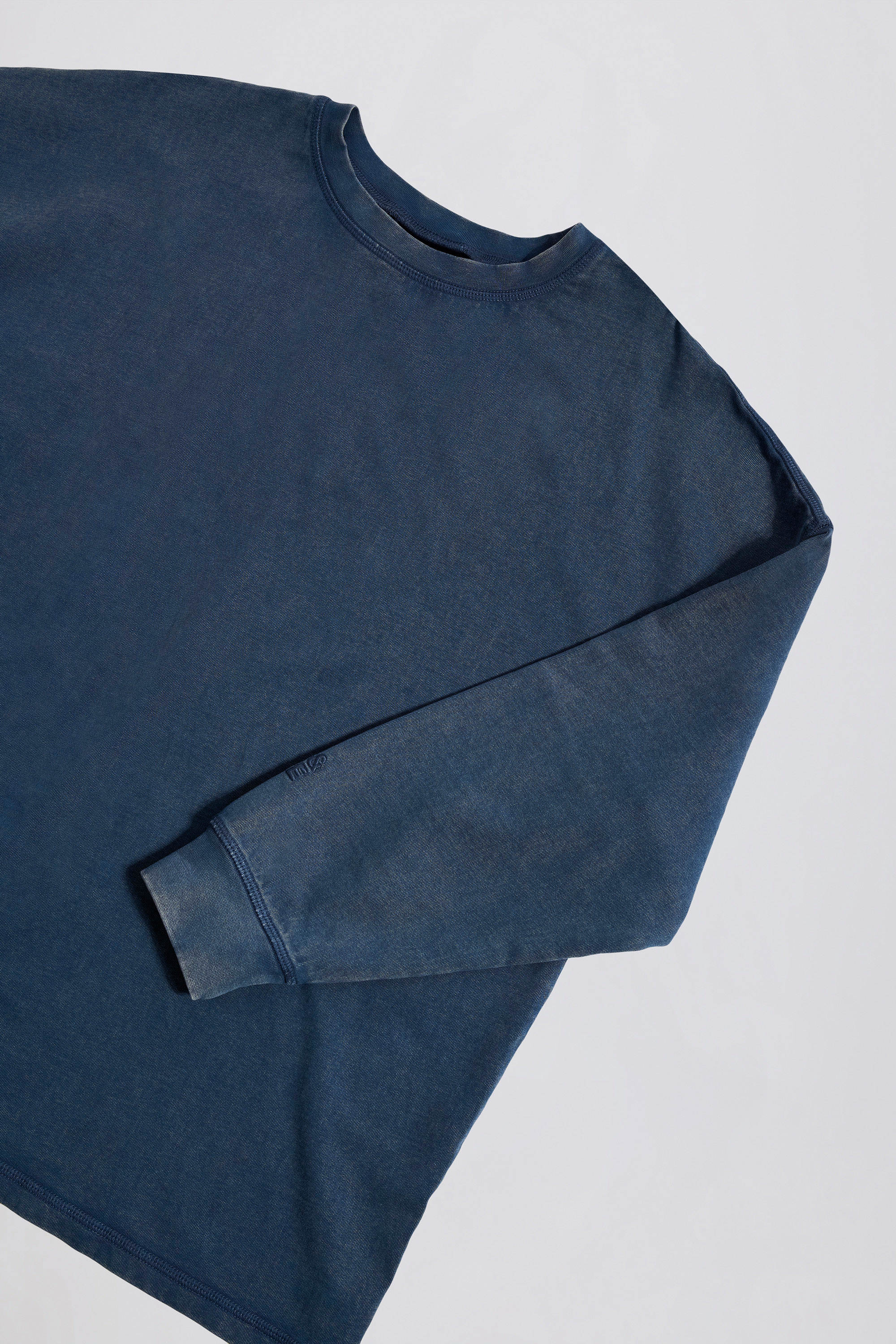 Acid Wash Long-Sleeve Oversized T-Shirt in Blue